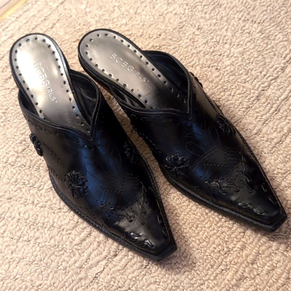 BCBG Cowboy Leather Slides